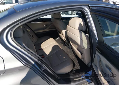 2011 BMW 535I xDrive z USA, uszkodzony, nr VIN WBAFU7C50BC870036